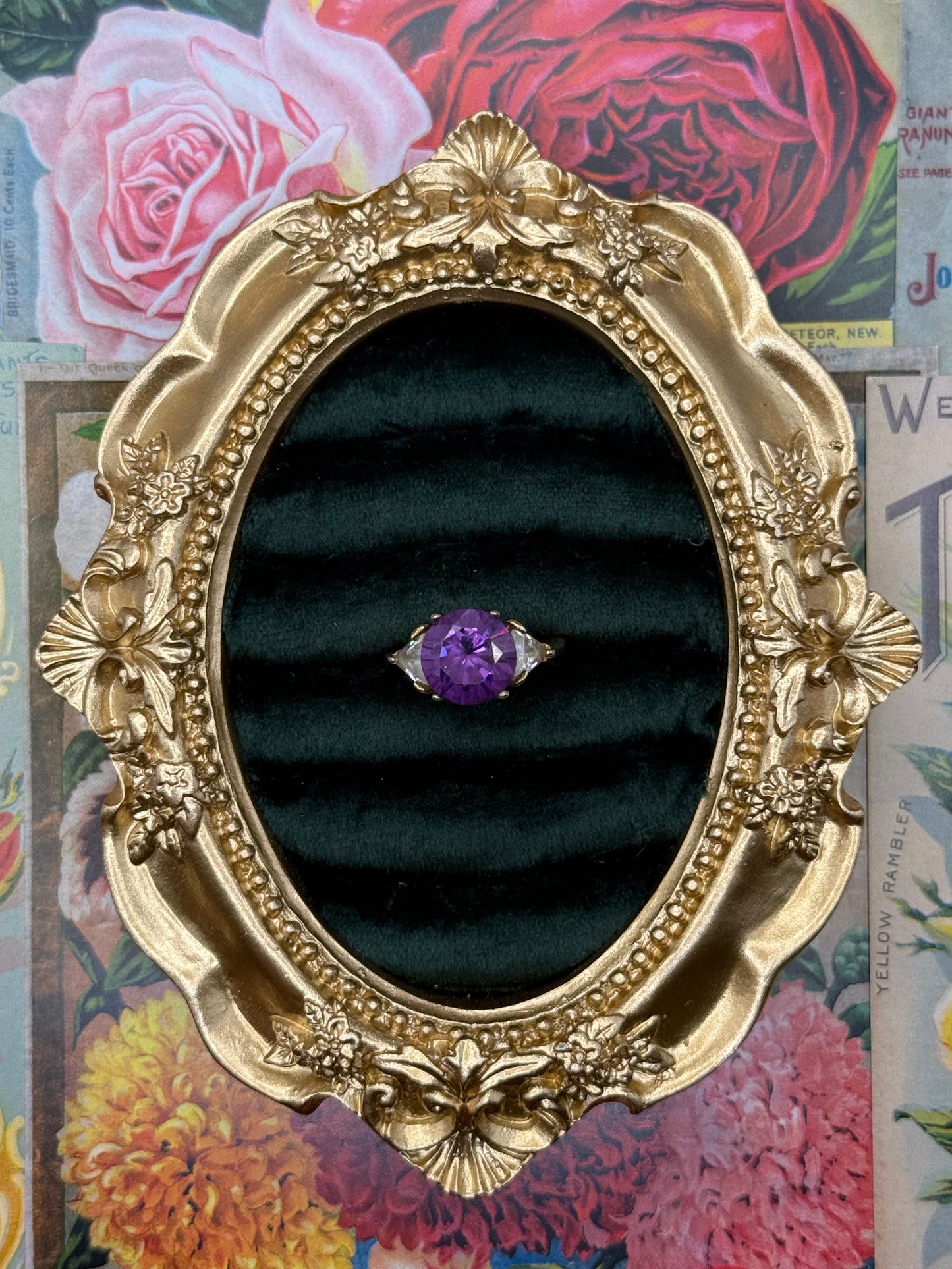 Vintage Gold Tone ring Size 6.75