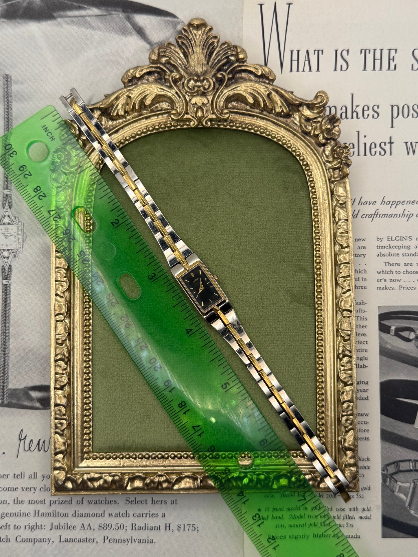 Working Vintage Two Tone Black Dial Seiko Watch