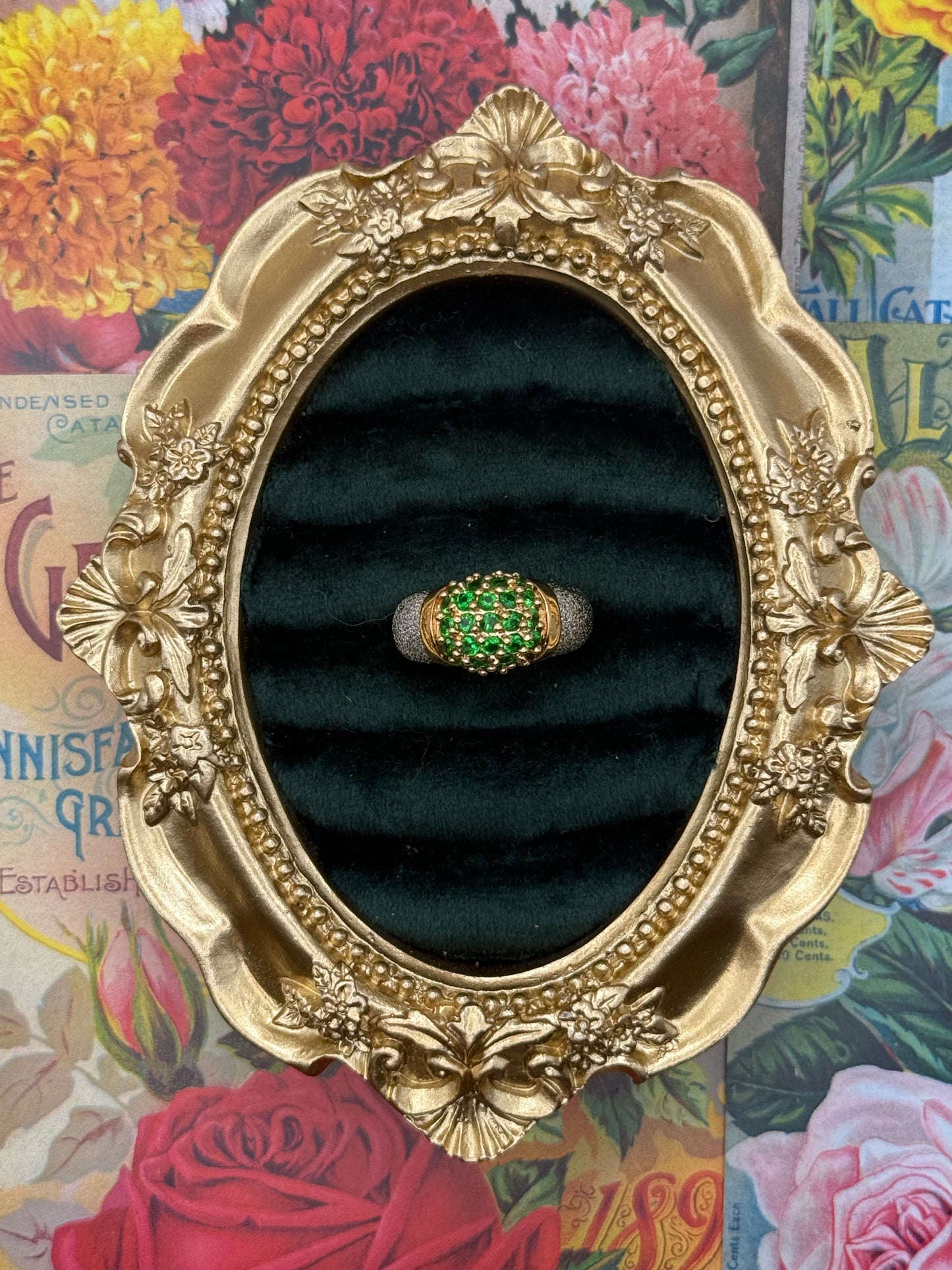 Vintage Two Tone Old Stock Ring Size 6