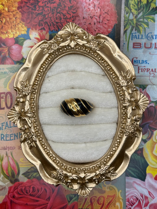 Vintage Gold Tone Avon Enameled Ring Size 7