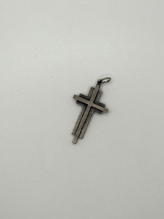 silver tone cross pendant