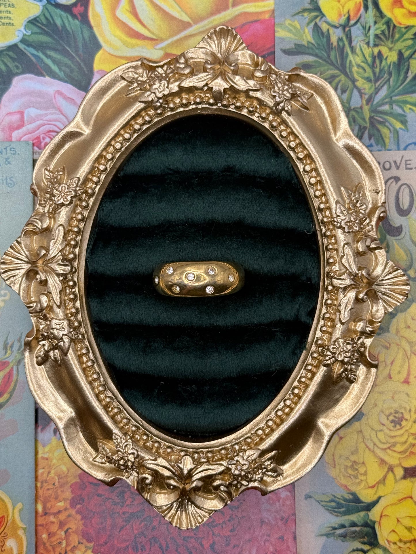 Vintage Gold Tone Chunky Ring Size 7 - Read Description