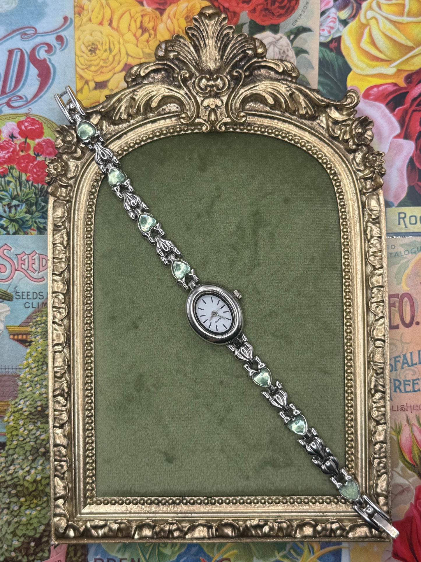 Working Silver Tone Heart Band Watch 6.5”