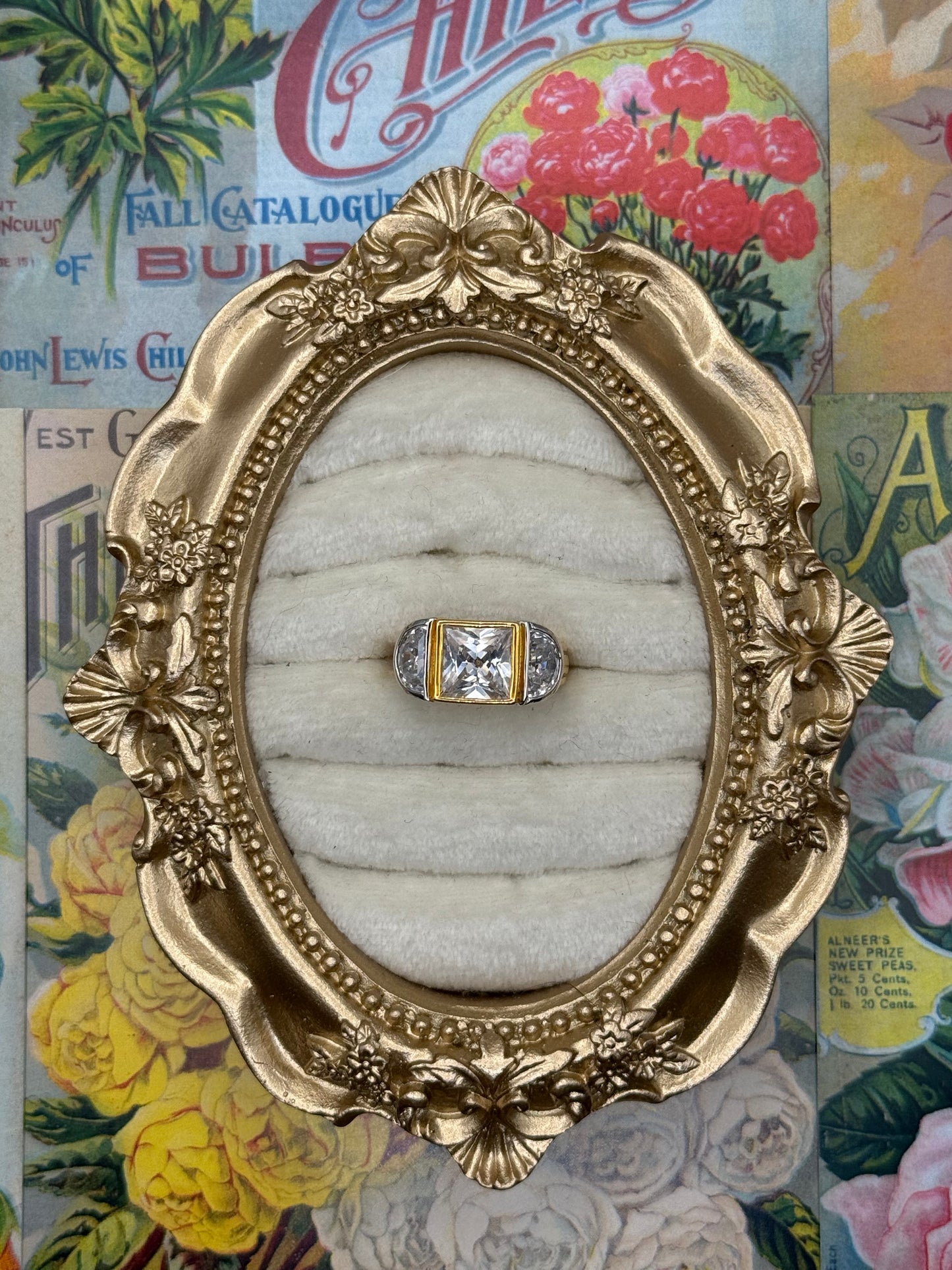 Vintage Gold Tone Bezel Ring Size 5
