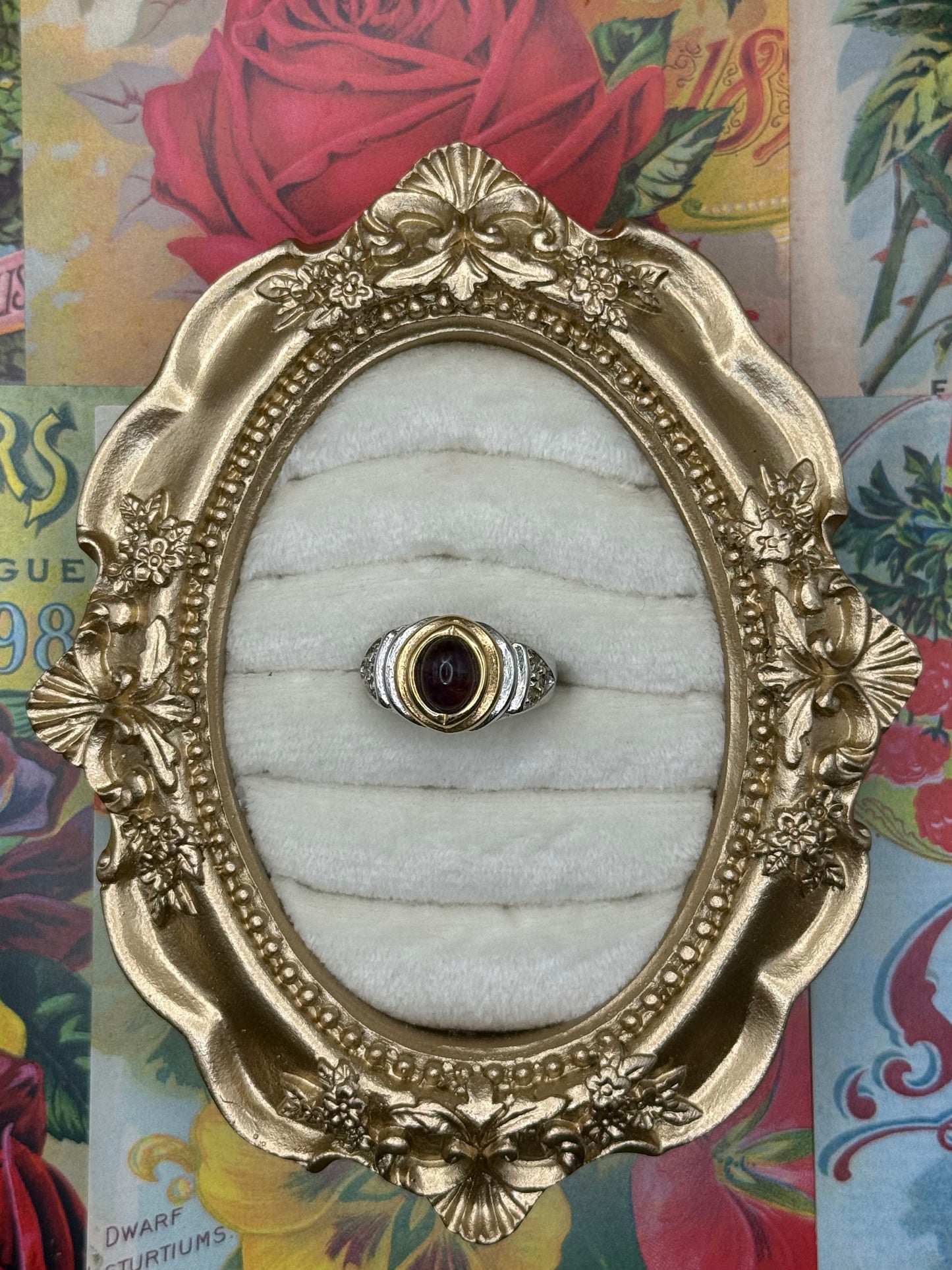 Vintage Two Tone Bezel Ring Size 6